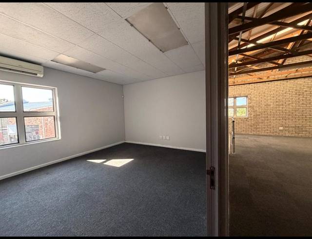 BUSINESS PROPERTY TO RENT IN NEWTON PARK